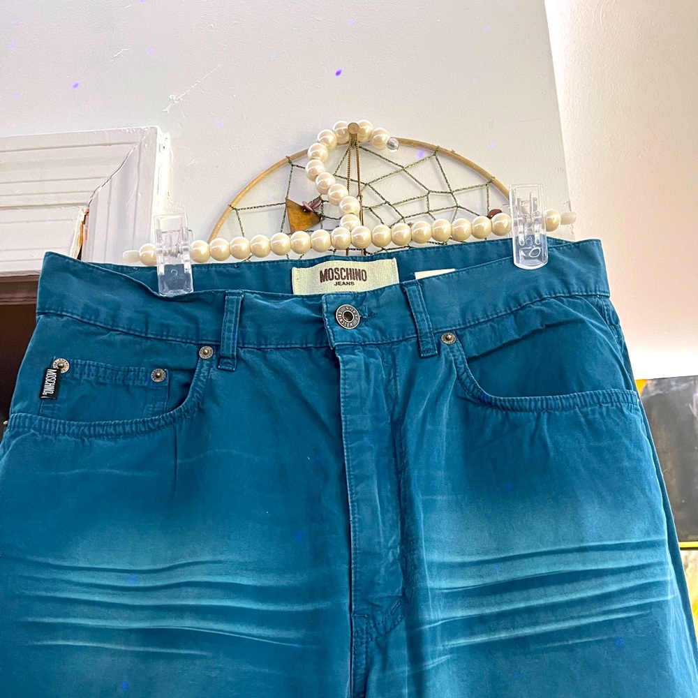 Authentic Moschino vintage mens jeans worn once excellent condition size33